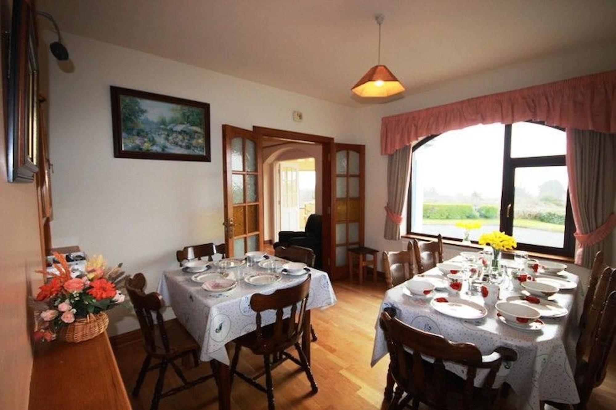 Pooreen House Inverin Kültér fotó