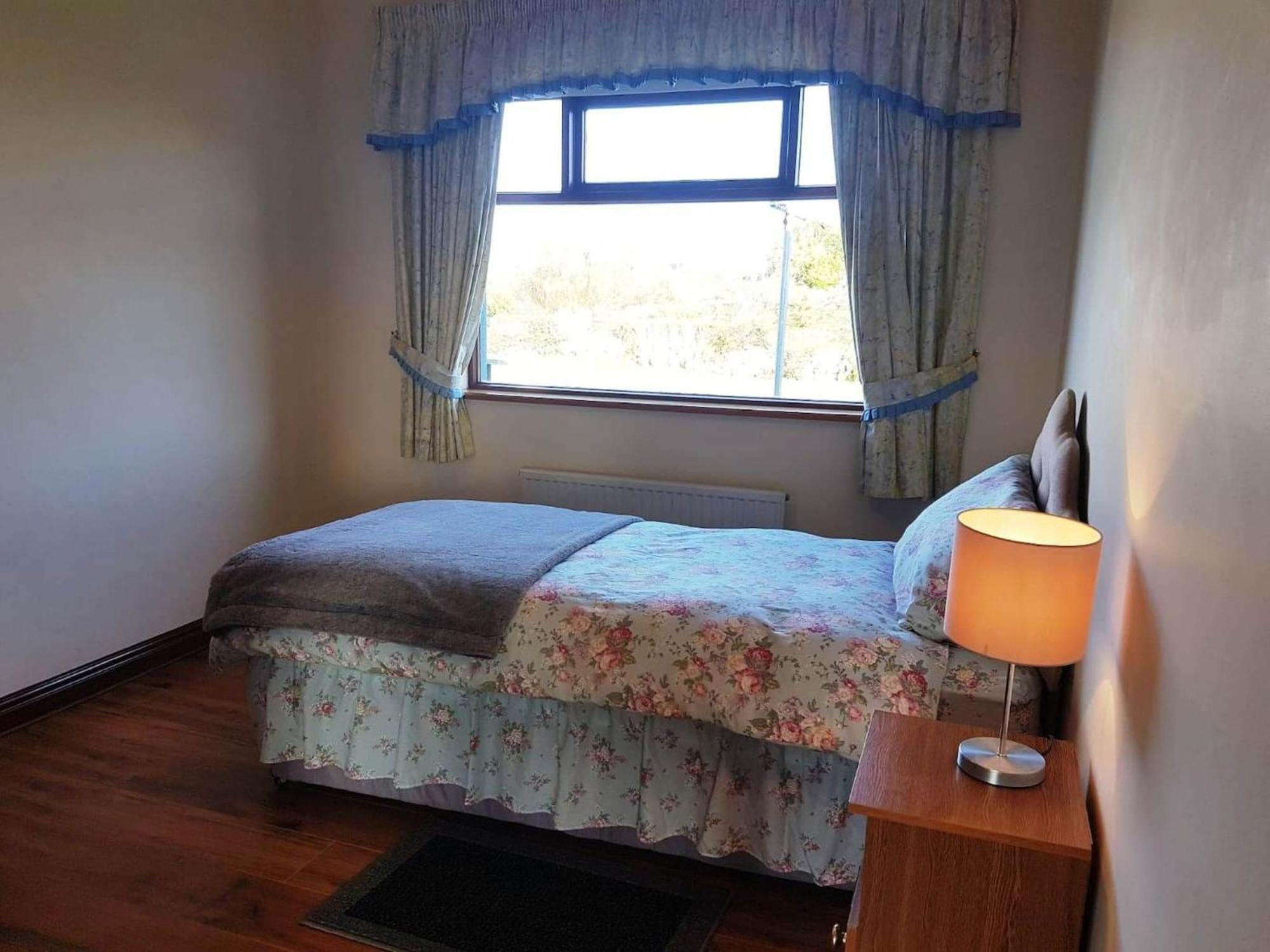 Pooreen House Inverin Kültér fotó